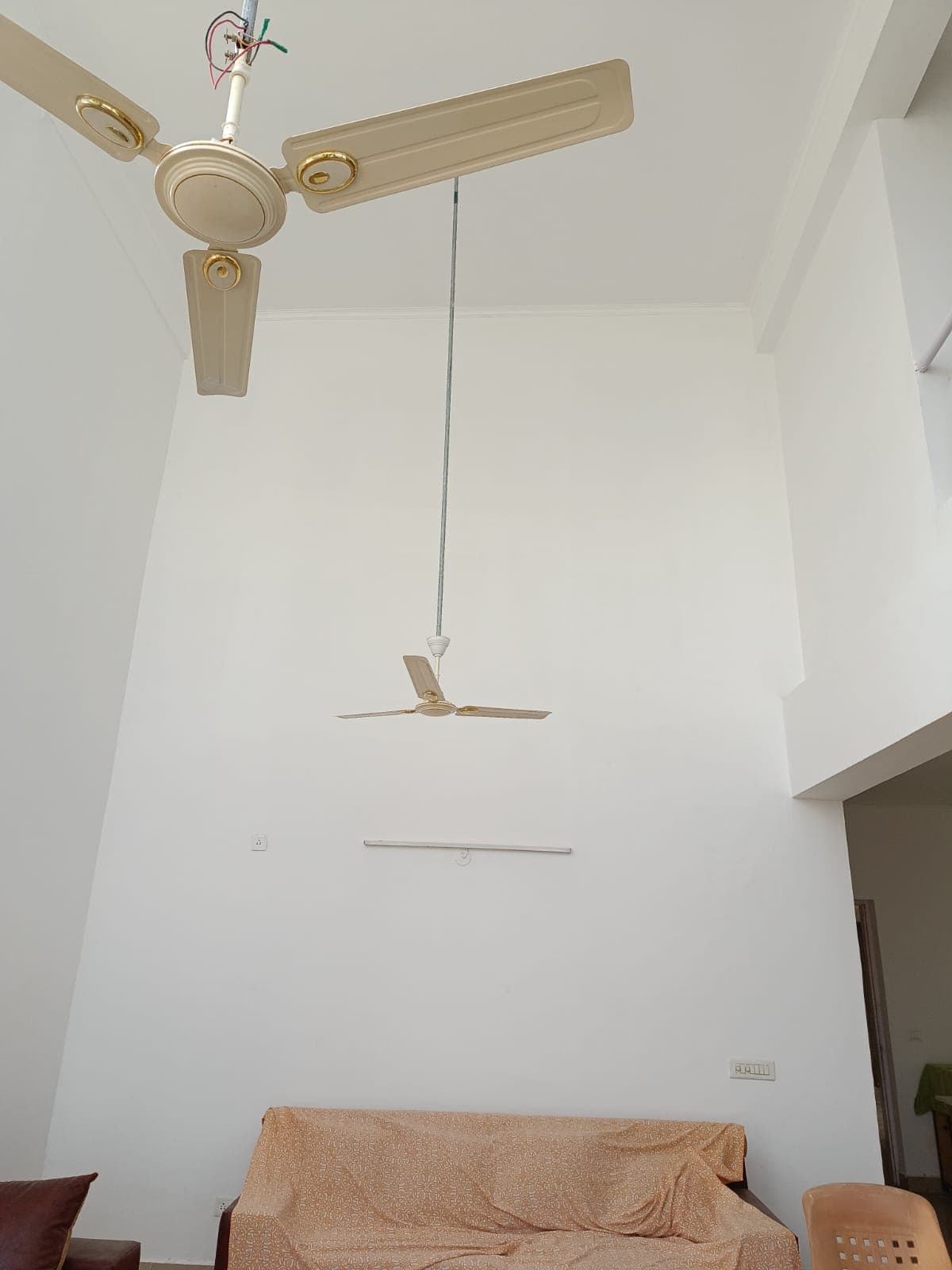 4 bhk Flat Raheja Navodaya on Rent