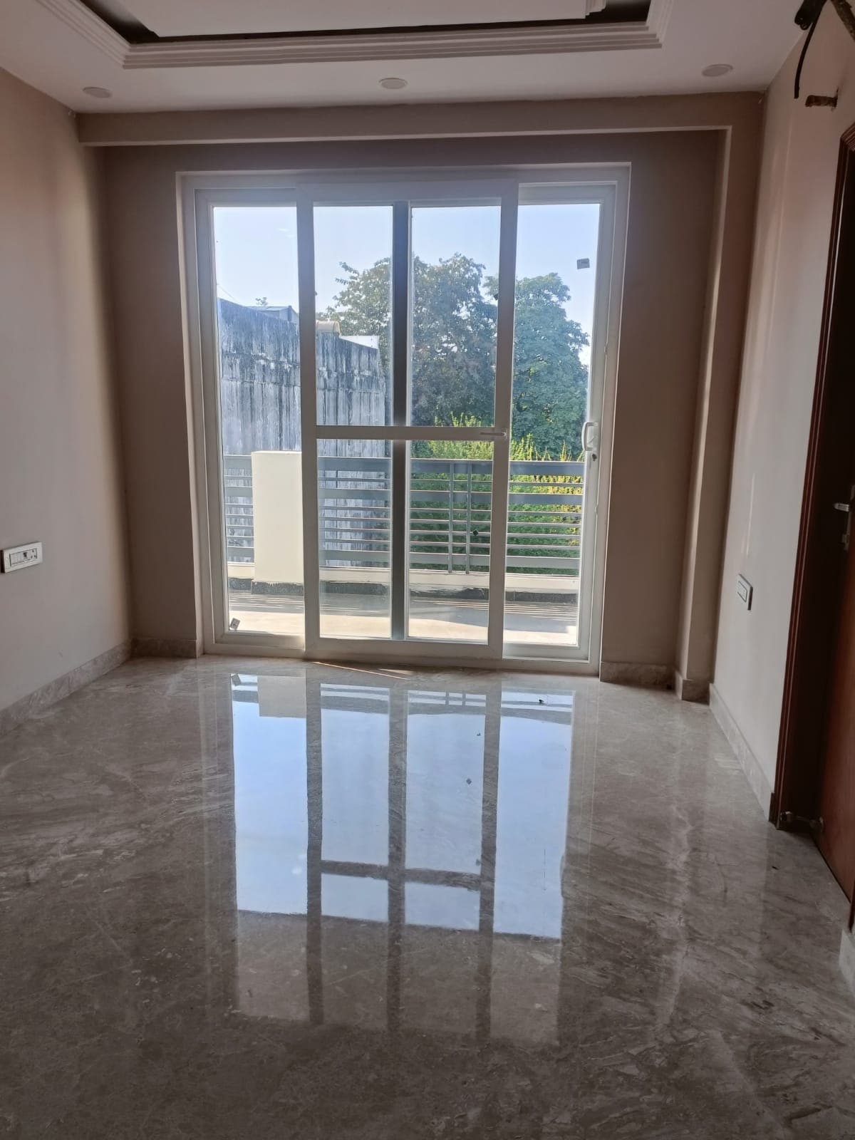 4bhk Brand New builder floor on sale sec 31