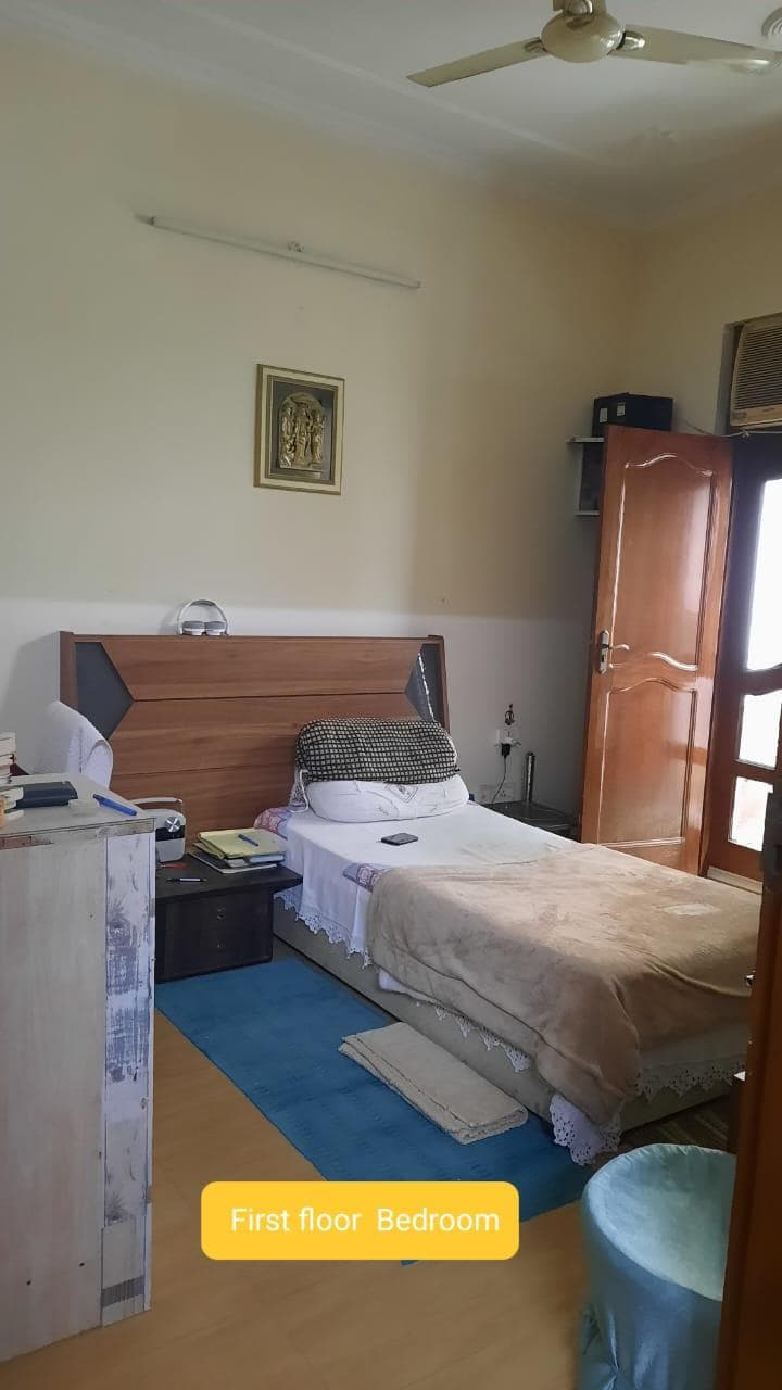 4bhk Apt For sale  DLF New Town Heights