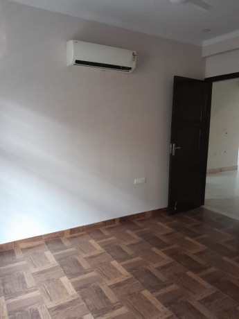 5bhk-kothi-for-sale-in-sec-46-big-4